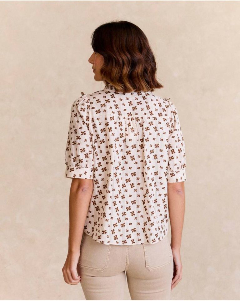 Camel Astera Printed Blouse Women Blouses And Shirts Polín Et Moi - Image 5