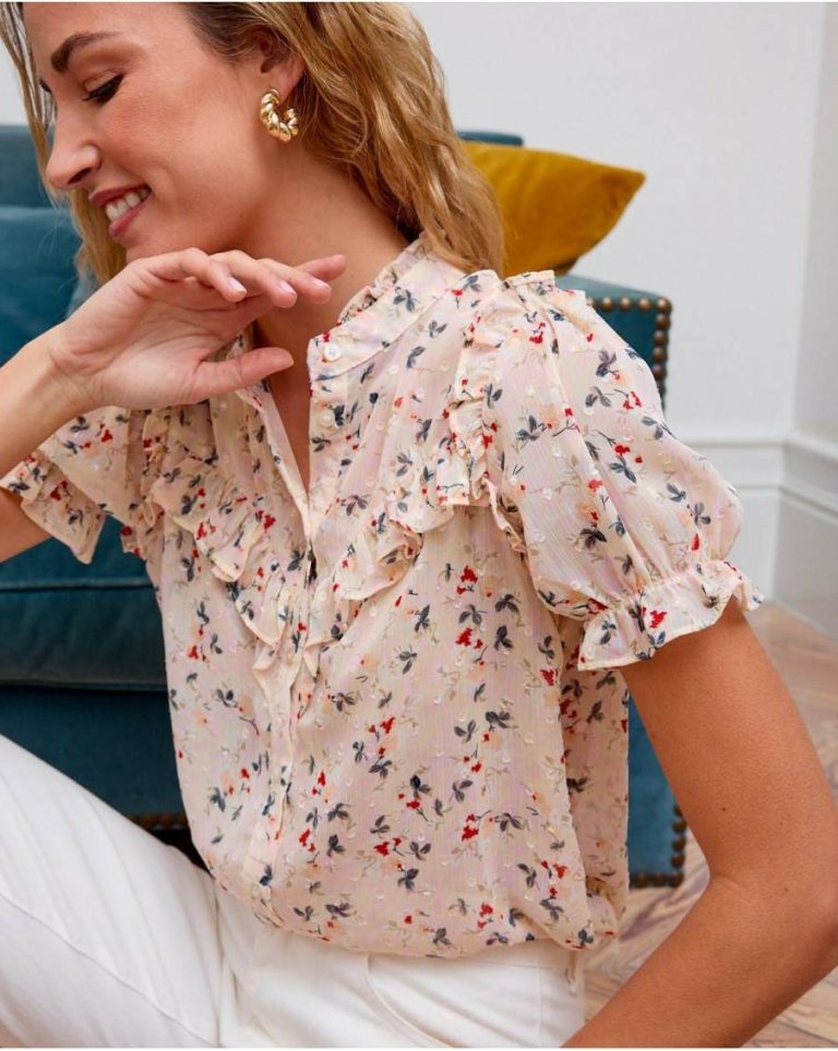 Cruma Flower Blouse Raw Blouses And Shirts Polín Et Moi Women - Image 5