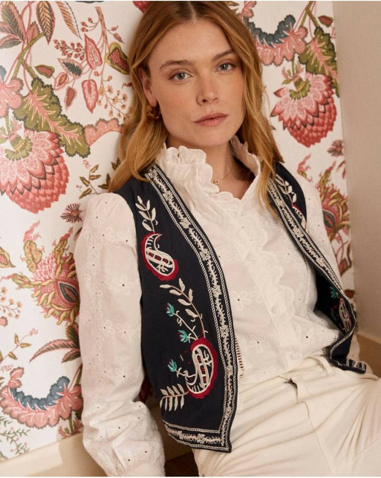 Polín Et Moi Abelina Embroidered Vest Women Blazer And Jackets Marine - Image 2
