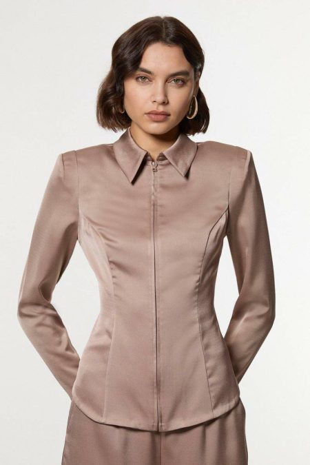 Tops Women Karen Millen Petite Satin Back Crepe Strong Shoulder Woven Zip Front Blouse Mocha