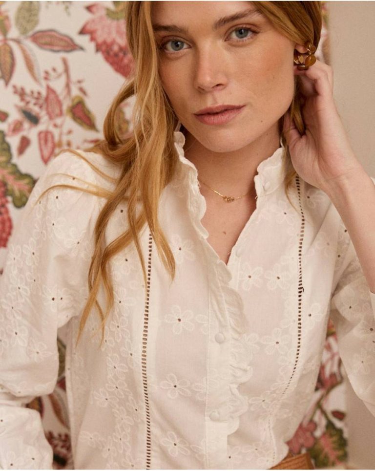 Women White Blouses And Shirts Polín Et Moi Katia' Flowers Blouse - Image 4