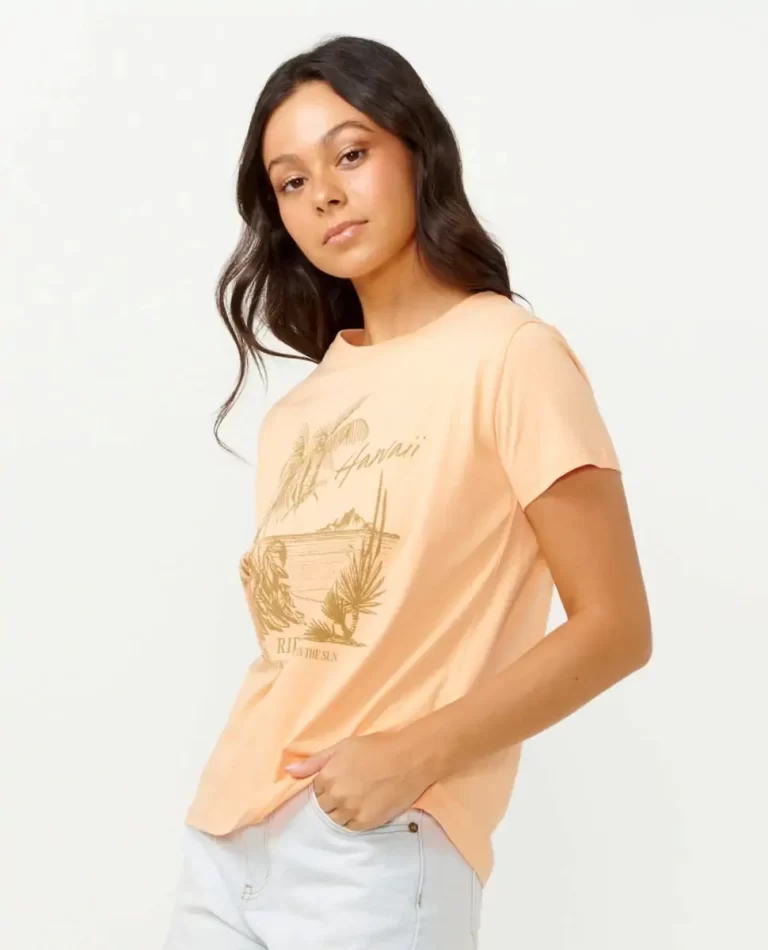 Buena Vista Standard Tee Women Tees & Tanks Rip Curl - Image 2