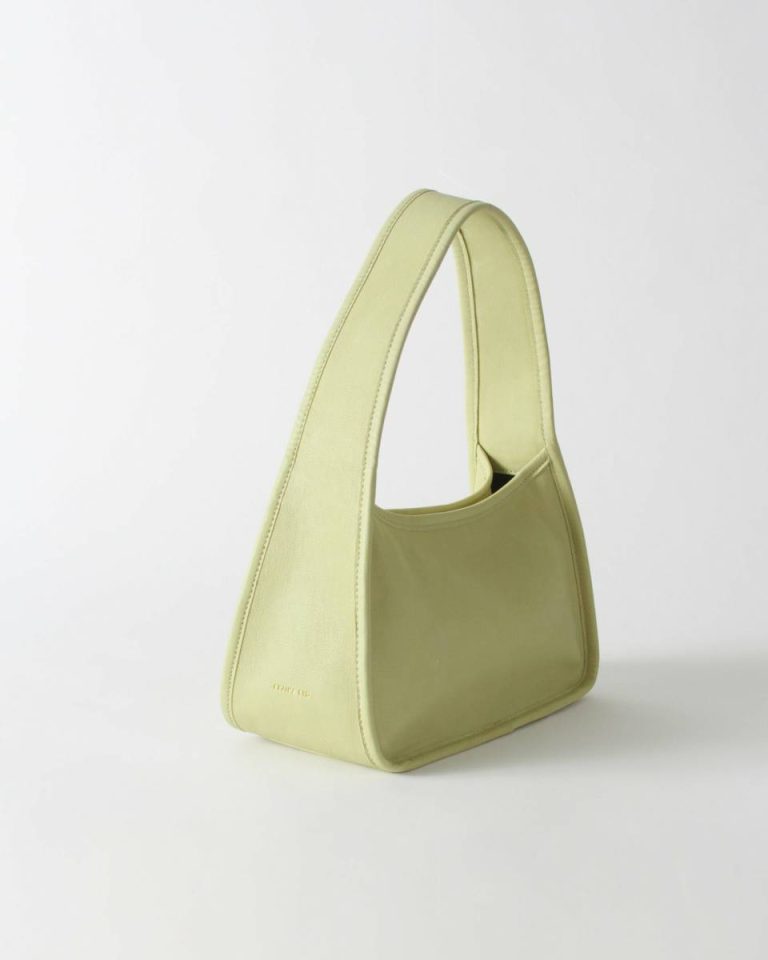 Rejina Pyo Everyday Women Sofia Bag Leather Apple - Image 4