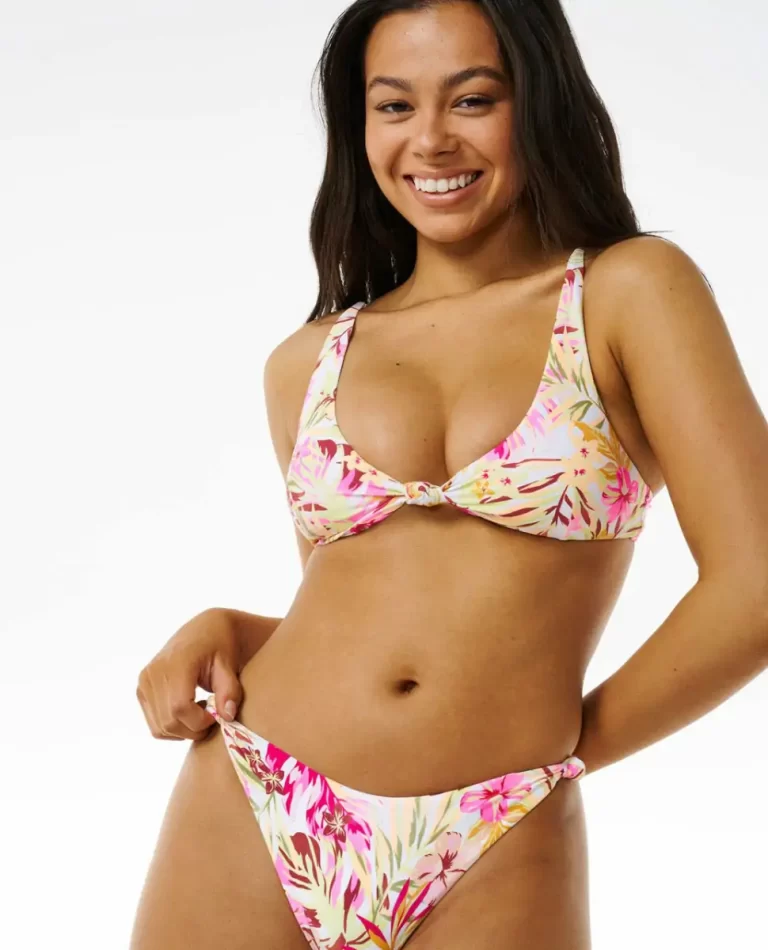 Rip Curl Women Bikini Tops Copacabana Tall Tri Bikini Top - Image 5
